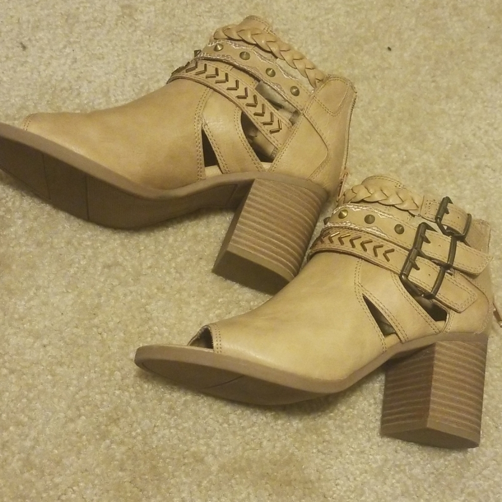 Peep toe booties